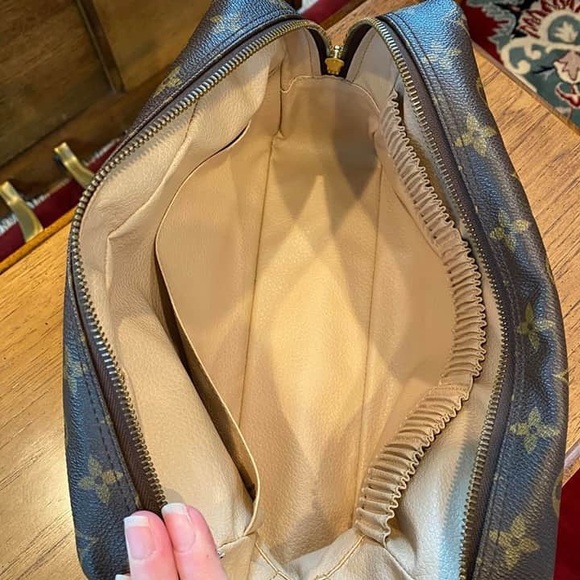 LV Trousse Bag - Picture 6 of 10